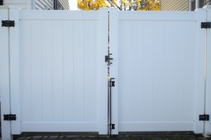 Estate - Double Gate